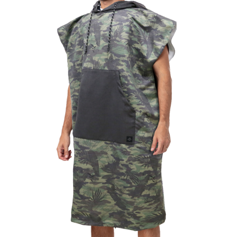 Lifestyle Wake Camo Poncho